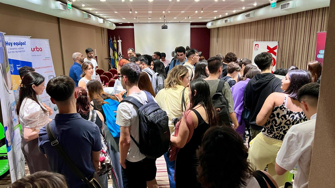 💼 ¡Así vivimos la primera Feria IUD Empleo!