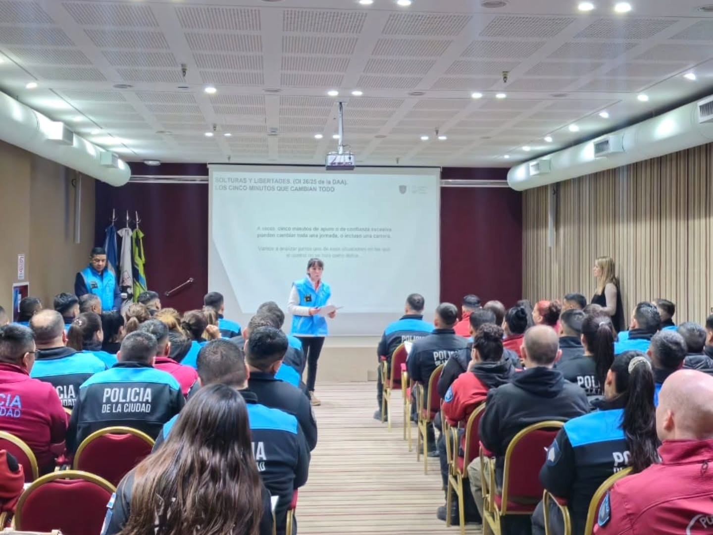 Programa para Jefes de Servicio – Policía de la Ciudad